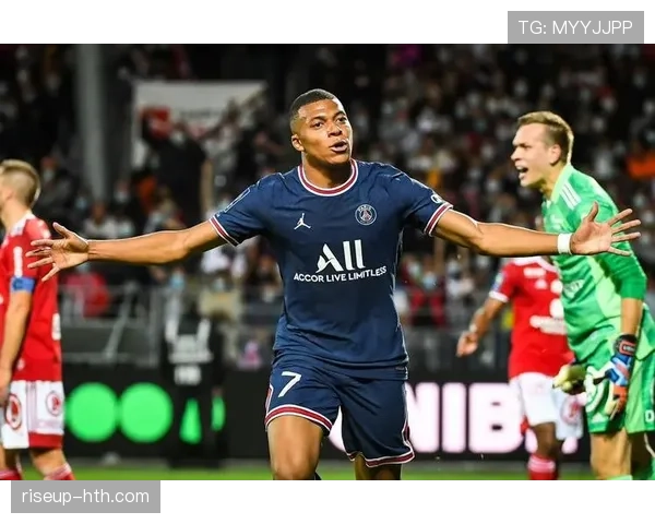 巴黎防线稳定性仍存隐患：对阵高压球队能否持续保持稳健表现